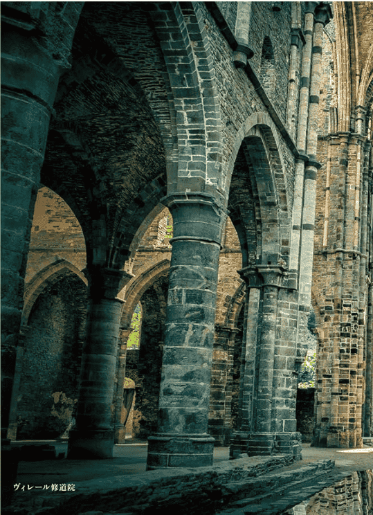 [In Exchange] The World’s Beautiful Abandoned Castles & Churches [192P]